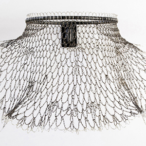 Collared (Wing)